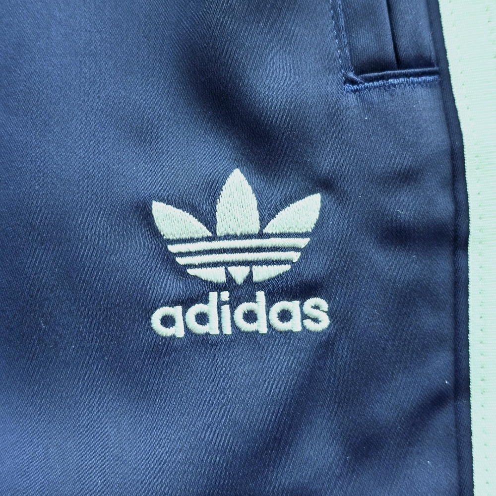 Adidas Adicolor Satin Wide-Leg Track Pants - NWT Night Indigo Size 6 - Picture 6 of 15